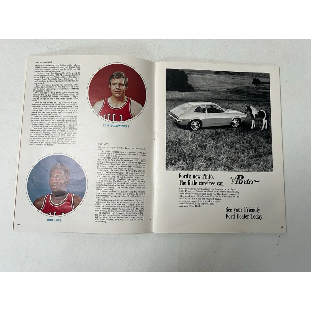 1971 3/30 Court‎ Side Full Playoff Basketball Program LA Lakers @ Chicago Bulls